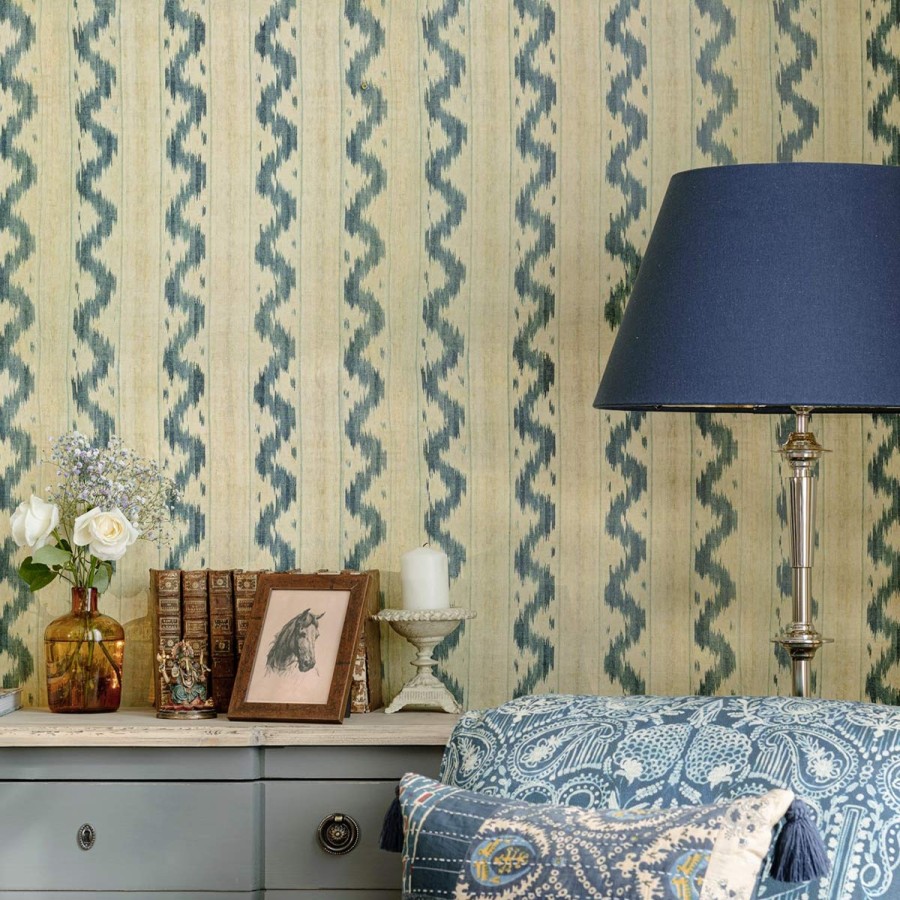 Striped Wallpapers Etoffe | Vintage Ikat Wallpaper - Mindthegap